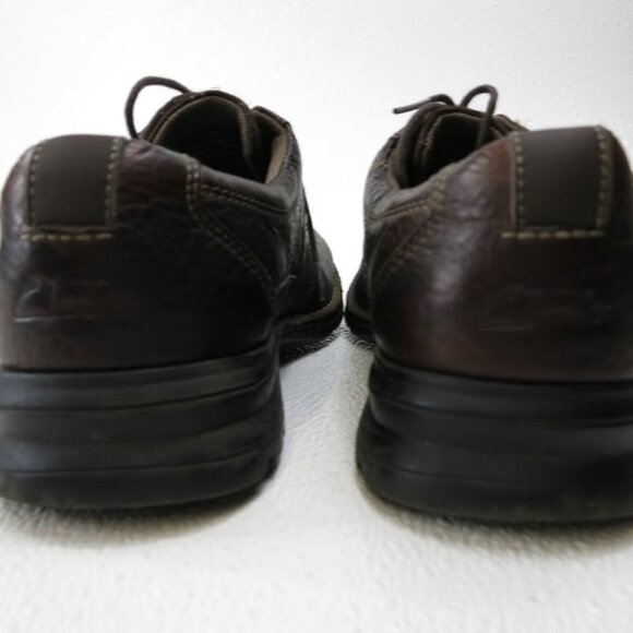 Clarks Oil tanned Leather Comfort Casual Oxfords Mens Comfort Footwear sz 10 W main image 4